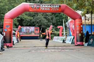 BIB: 
                            <button type="button" onclick="openModal(25182785)" class="btn btn-primary btn-sm float-right btn-popup" data-toggle="modal" data-target=".modal-high-quality">
                        <i class="fas fa-shopping-cart"></i> Add to Cart
                    </button>
                                            <button type="button" onclick="isThisMe(25182785, true)" class="btn btn-success btn-sm float-right btn-popup btn-isme hidden" data-toggle="tooltip" data-placement="bottom" title="นี่คือรูปของคุณใช่ไหม คลิกที่นี่เพื่อเอาเข้าอัลบั้ม">
                        <i class="fas fa-plus"></i> Add to album
                    </button>
                    <button type="button" onclick="isThisMe(25182785, false)" class="btn btn-warning btn-sm float-right btn-popup btn-isnotme hidden">
                        <i class="fas fa-ban"></i> Remove from album
                    </button>